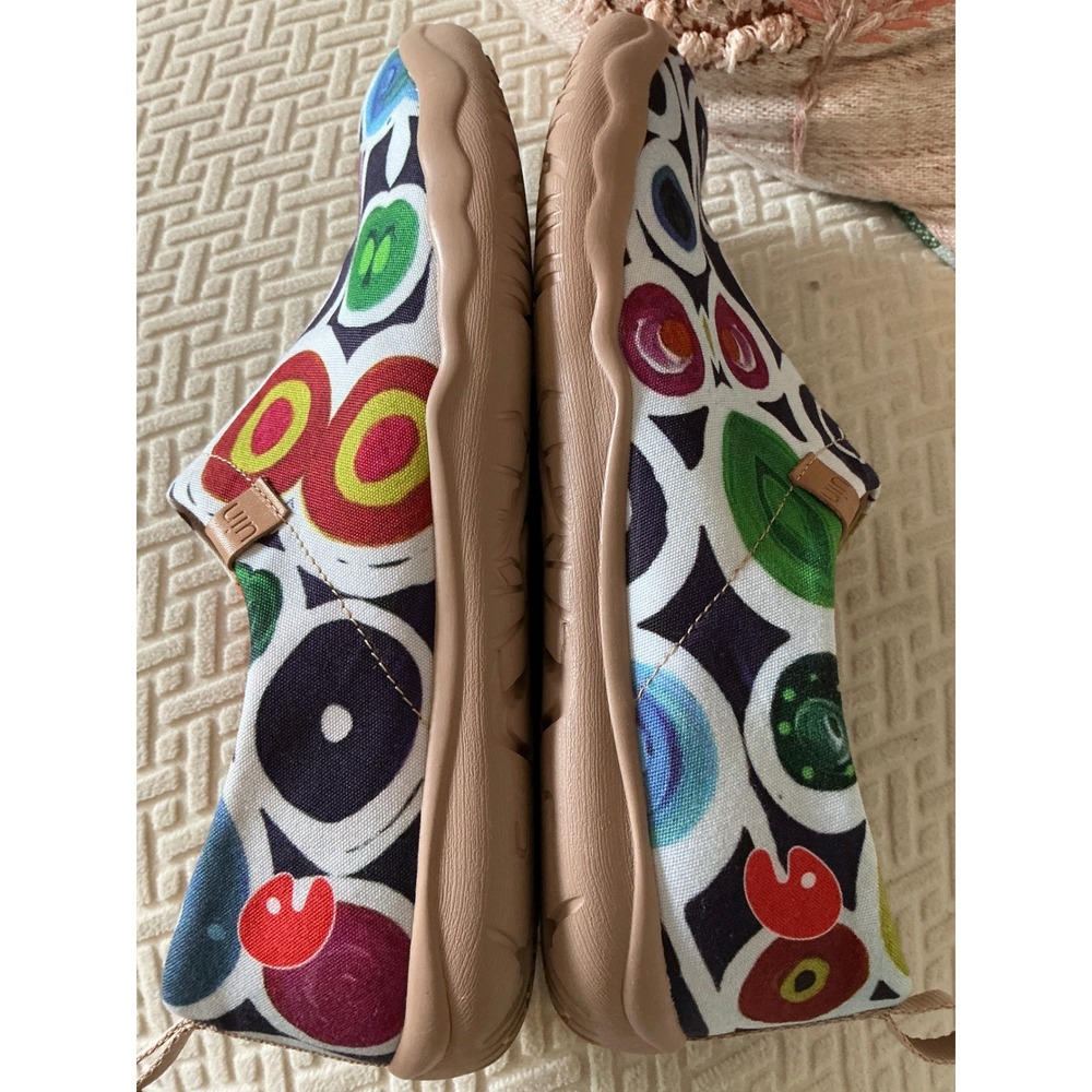 NWOT UIN OOPSY DAISY PRINT ARTISTIC casual slip on walking travel shoe size 10.5 - Picture 6 of 8